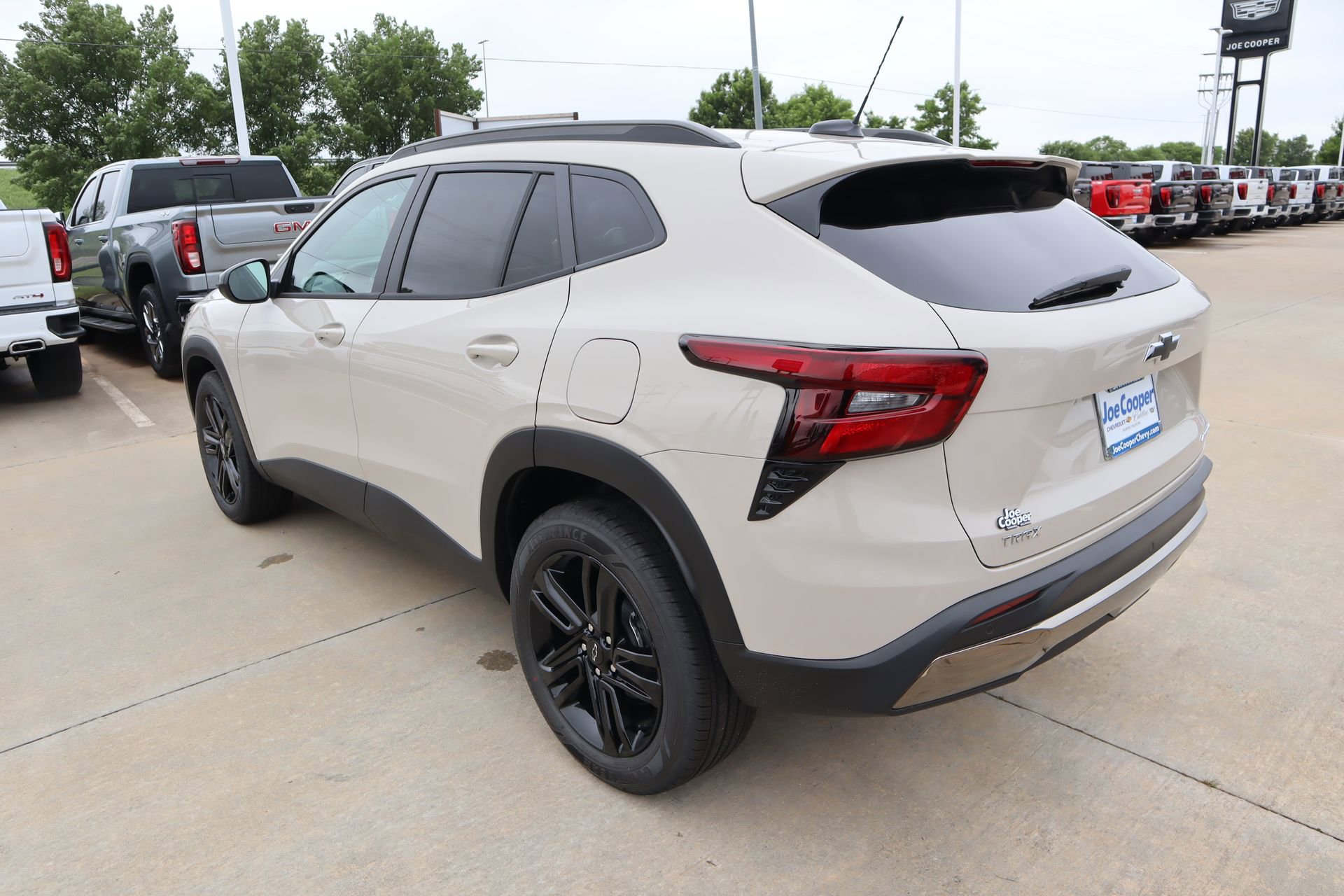 New 2026 Chevrolet Trax ACTIV FWD image 22