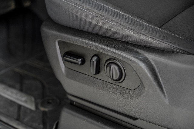 Used 2019 Chevrolet Silverado 1500 LT w/ All-Star Edition AWD/4WD image 30