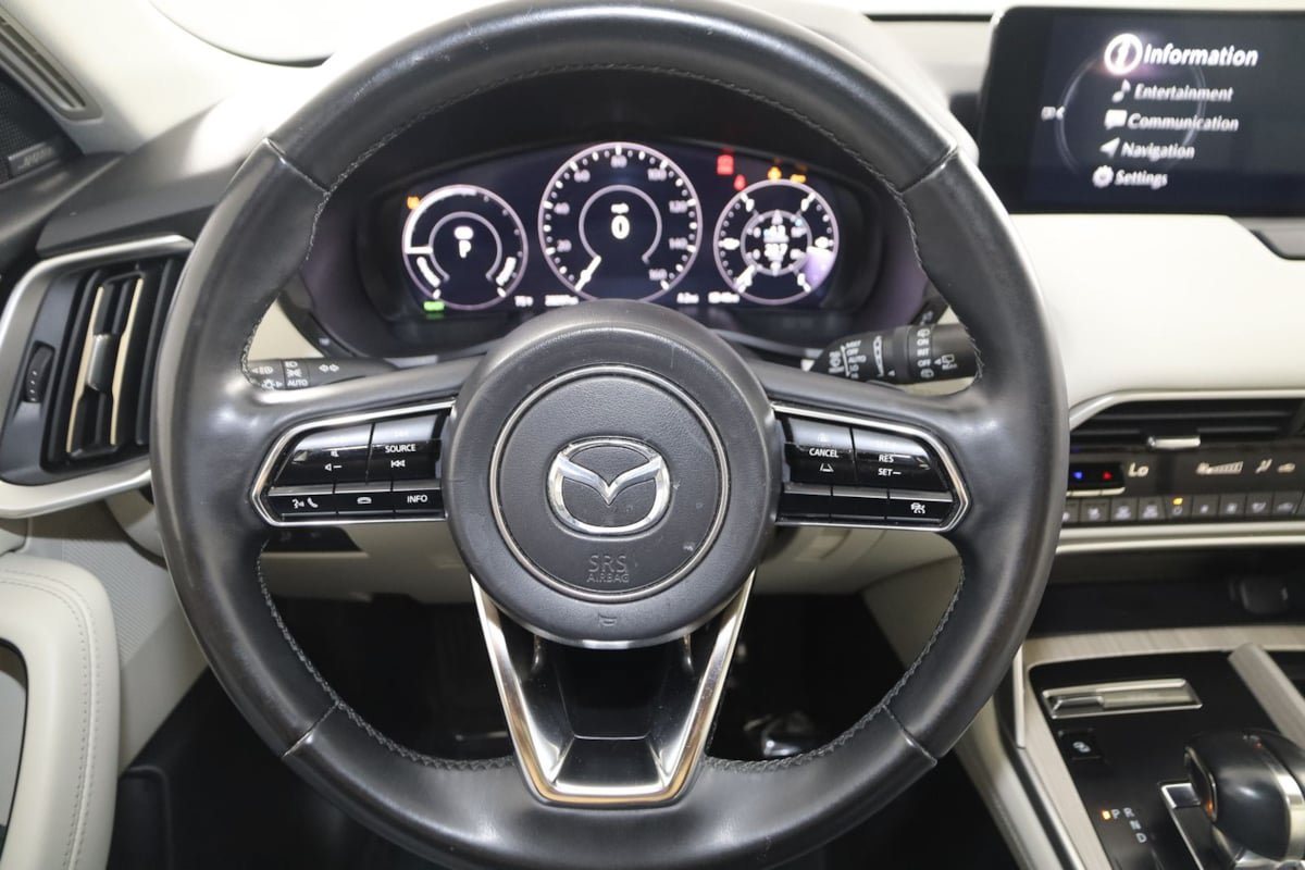 Used 2024 MAZDA CX-90 Plug-In Hybrid w/ Premium Plus AWD/4WD image 40