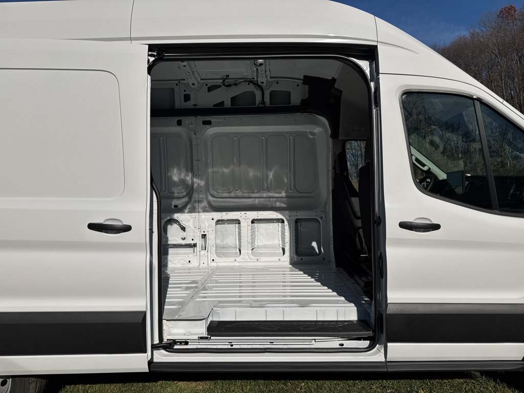 New 2026 Ford Transit 350 148 High Roof Extended RWD image 9