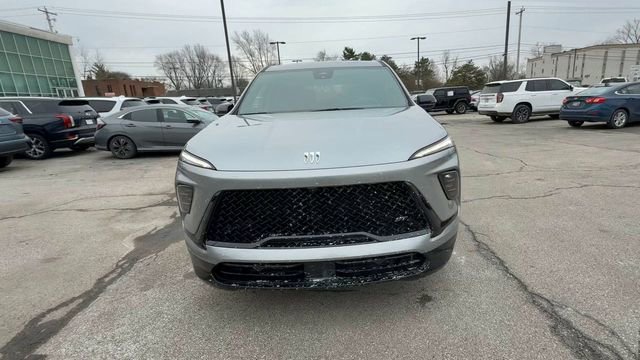 Used 2025 Buick Enclave Sport Touring image 3