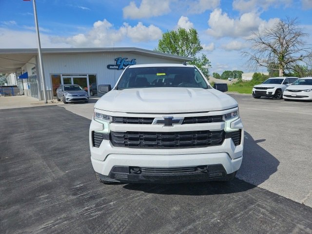 Used 2024 Chevrolet Silverado 1500 RST image 3
