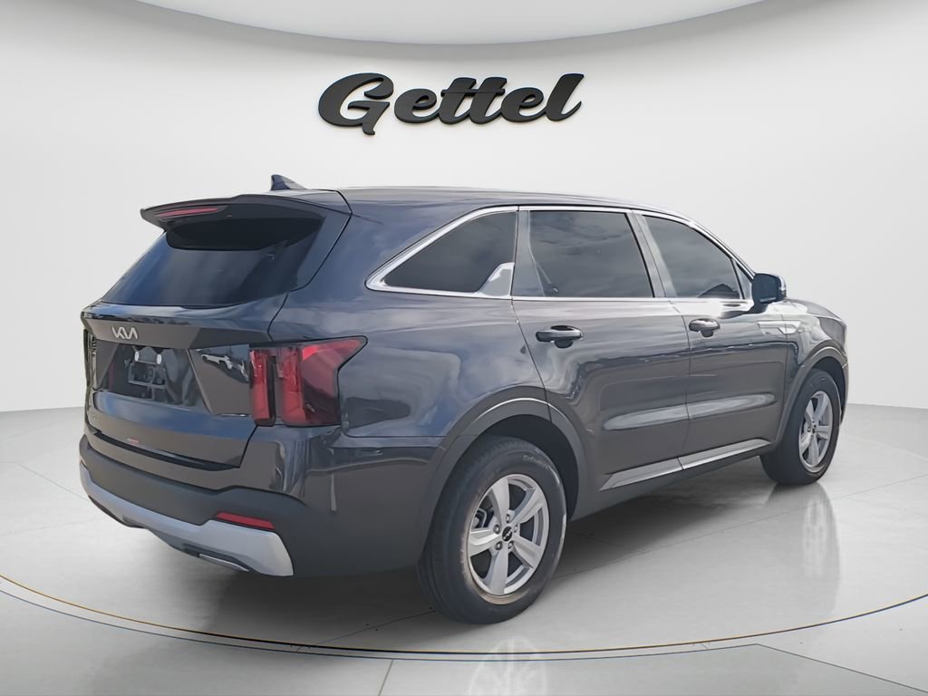 New 2026 Kia Sorento LX FWD image 10