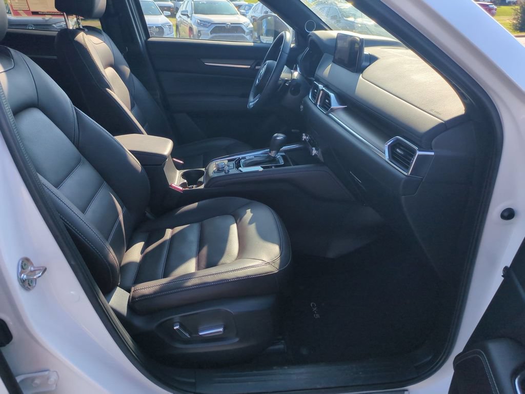 Used 2025 MAZDA CX-5 Signature AWD/4WD image 36