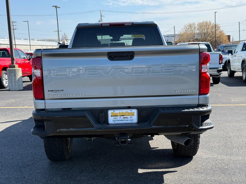 Certified 2024 Chevrolet Silverado 2500 Custom w/ Custom Convenience Package AWD/4WD image 4