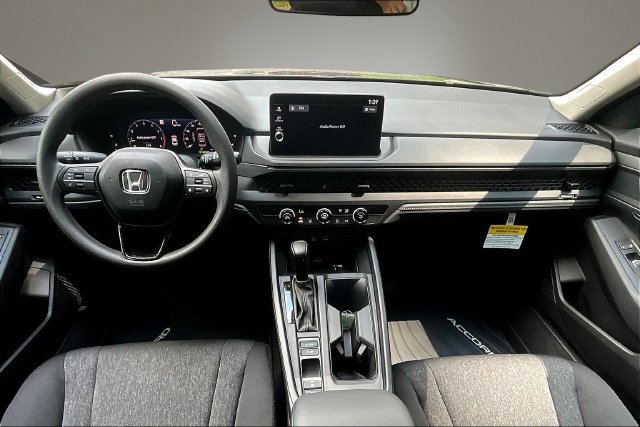 New 2026 Honda Accord LX image 5