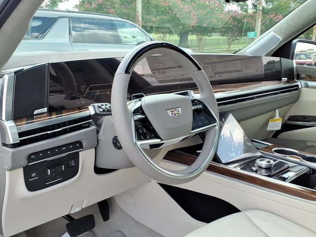 New 2026 Cadillac Escalade Platinum Luxury w/ LPO, Radiant Package AWD/4WD image 12