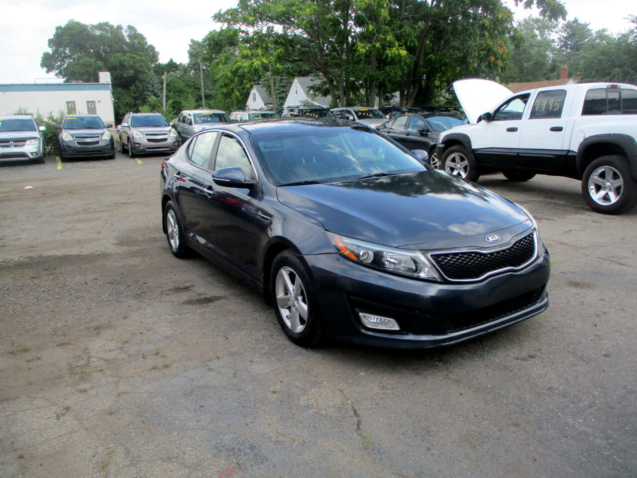 Used 2015 Kia Optima LX w/ LX Convenience Package image 1