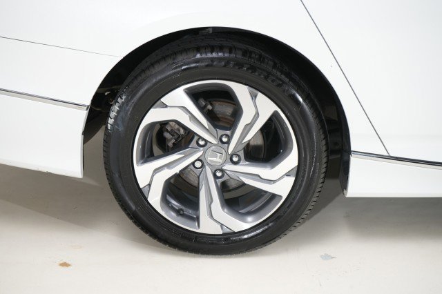 Used 2019 Honda Accord EX image 29