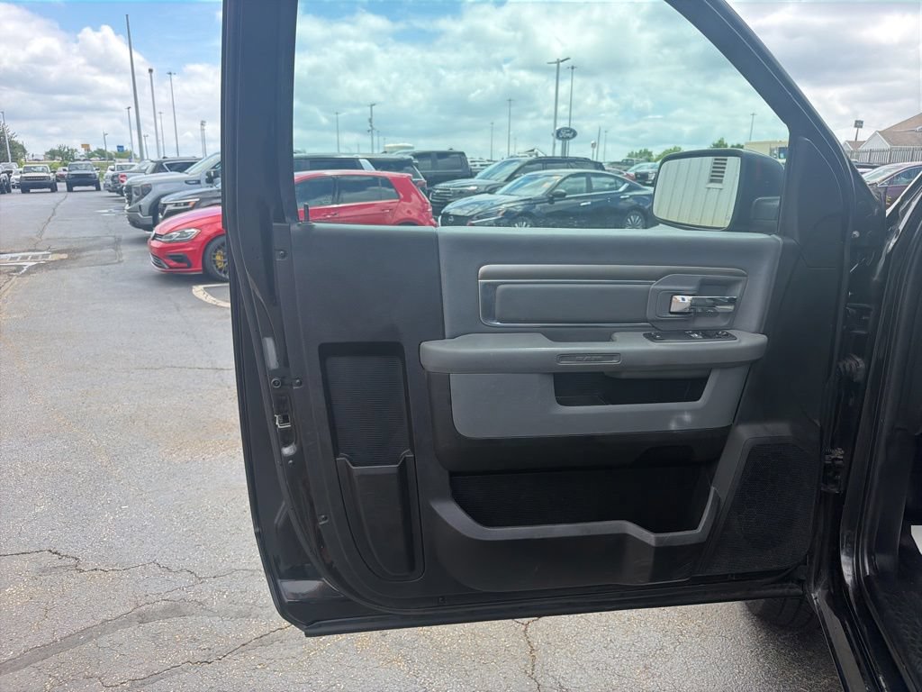 Used 2017 RAM 1500 Tradesman w/ Power & Remote Entry Group AWD/4WD image 13