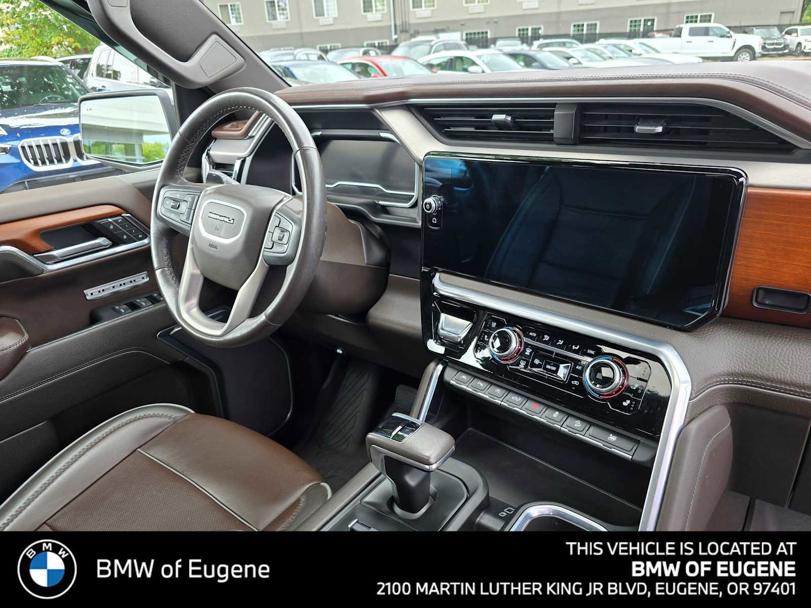 Used 2022 GMC Sierra 1500 Denali w/ Technology Package AWD/4WD image 12