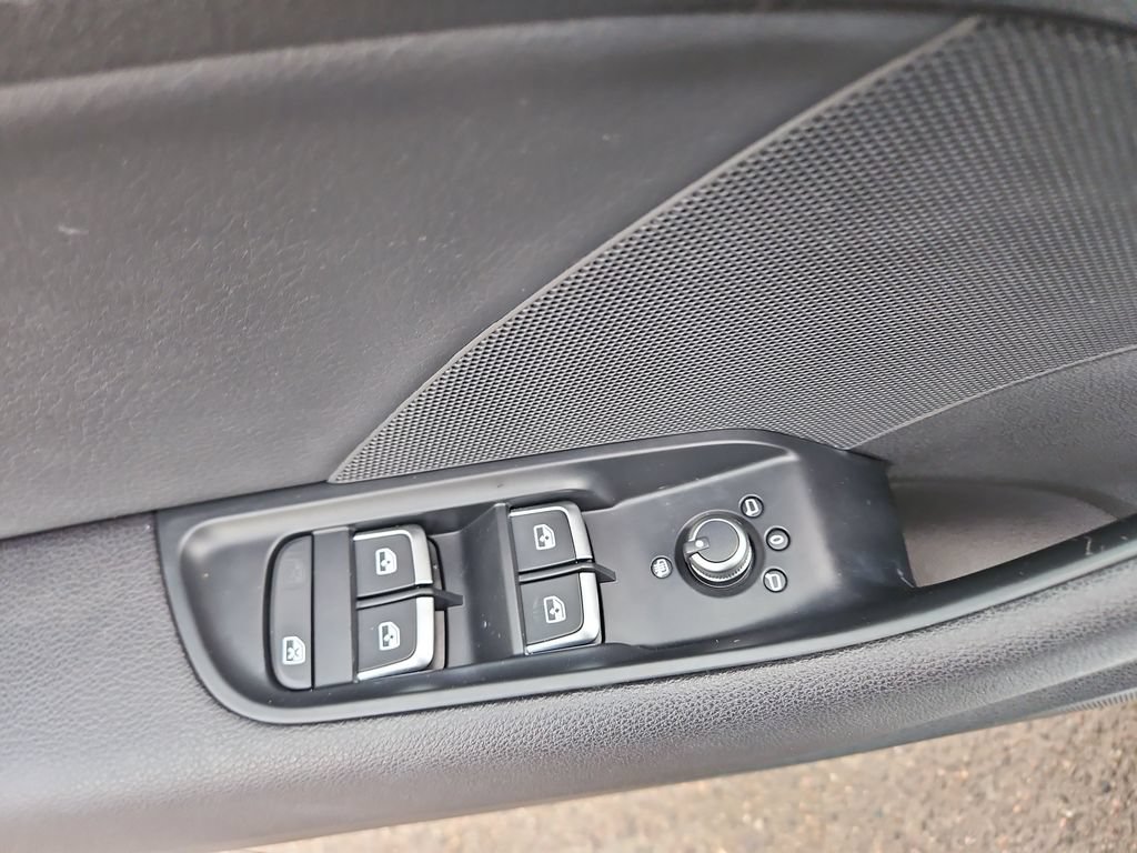 Used 2020 Audi A3 2.0T Premium FWD image 12