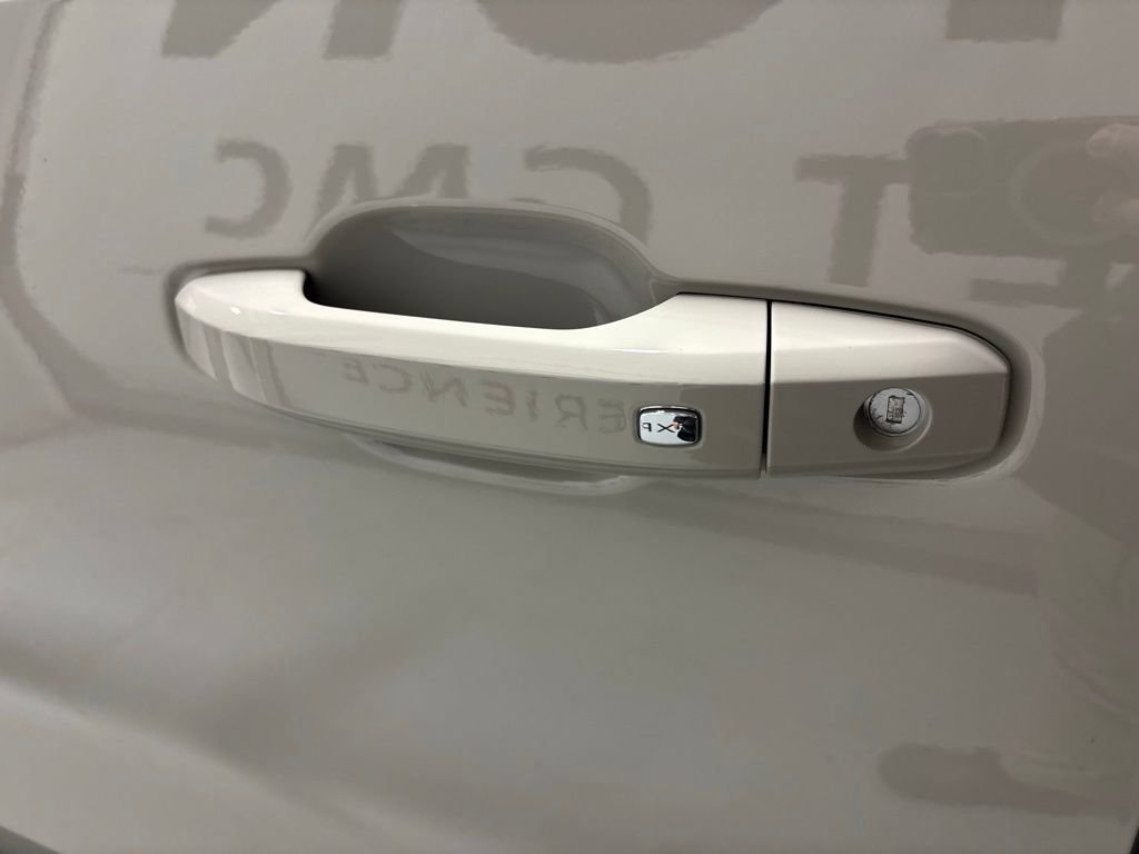 New 2026 GMC Canyon Elevation w/ Convenience Package image 10