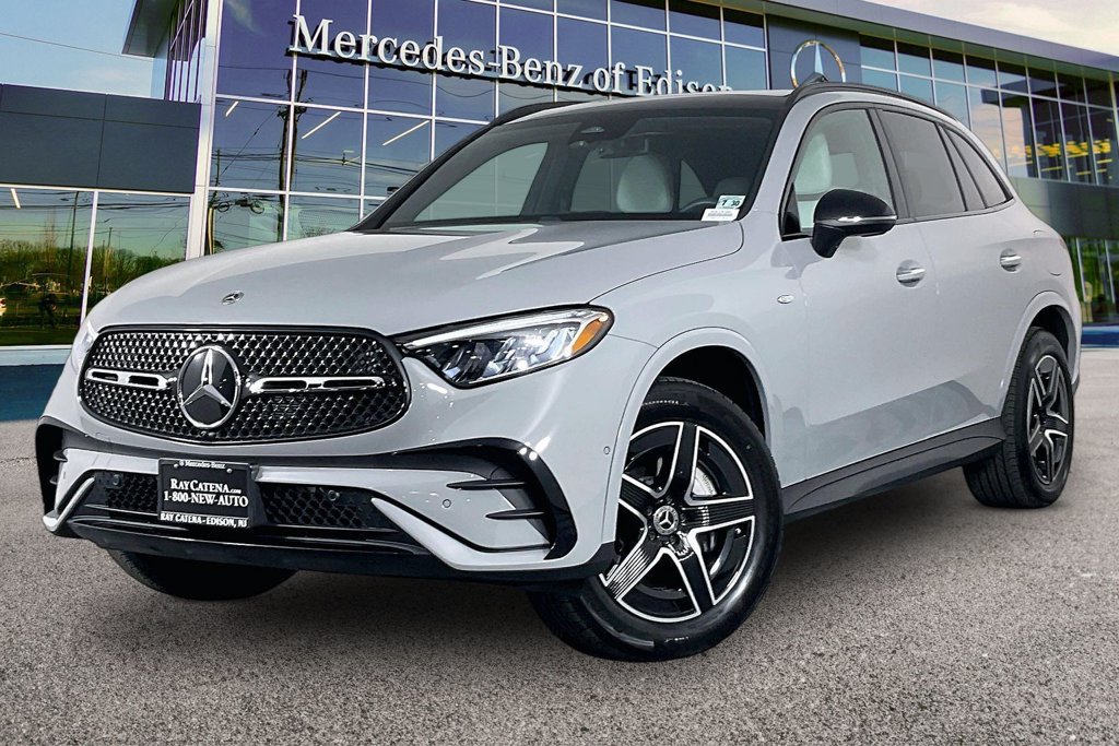 Certified 2025 Mercedes-Benz GLC 350e 4MATIC image 9