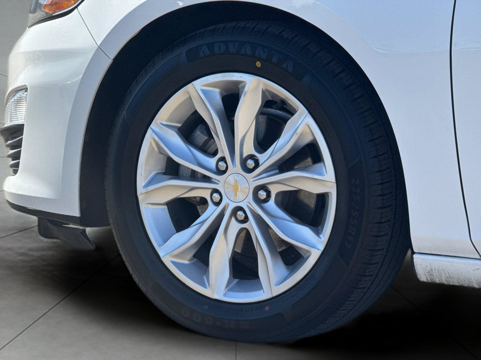Used 2022 Chevrolet Malibu LT FWD image 21
