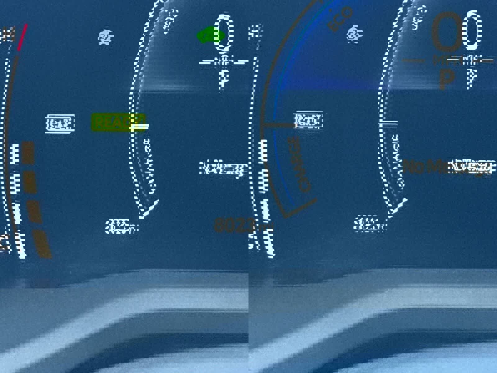 Used 2025 Toyota Camry SE image 31