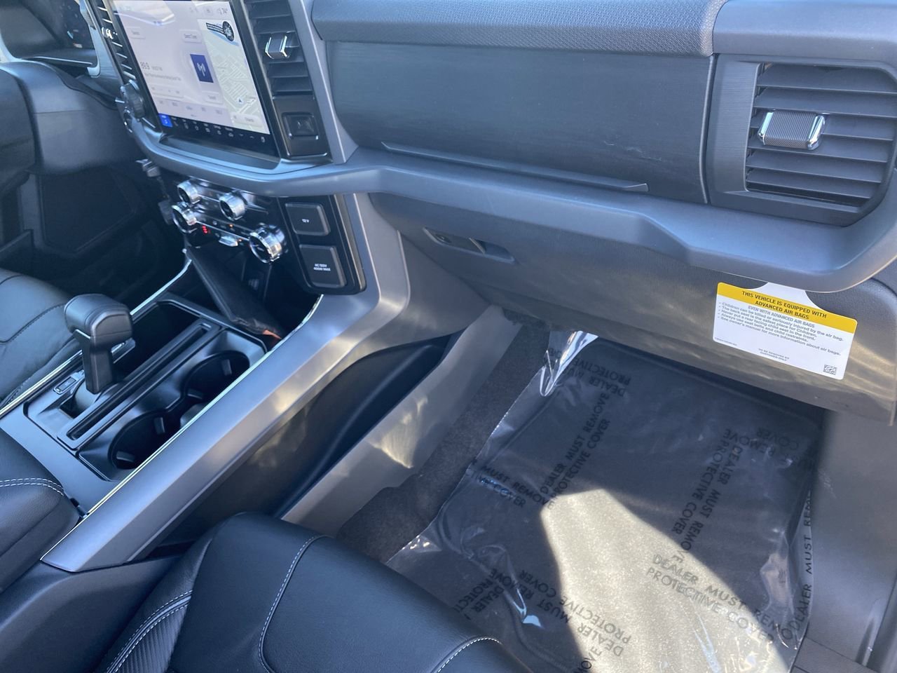 New 2025 Ford F150 XLT w/ Equipment Group 302A MID image 11