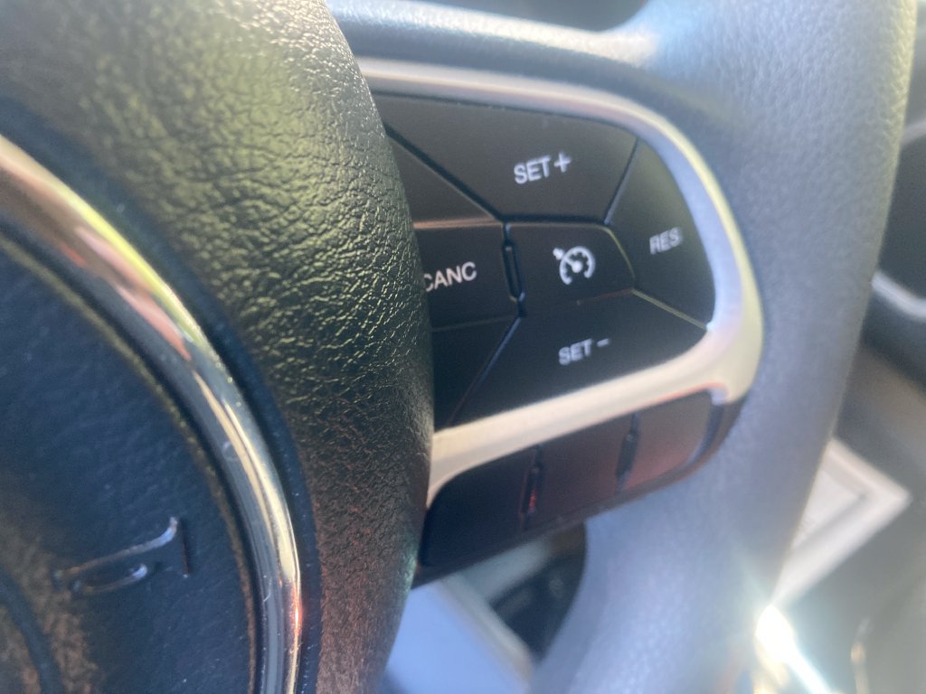 Used 2020 Jeep Renegade Sport AWD/4WD image 40