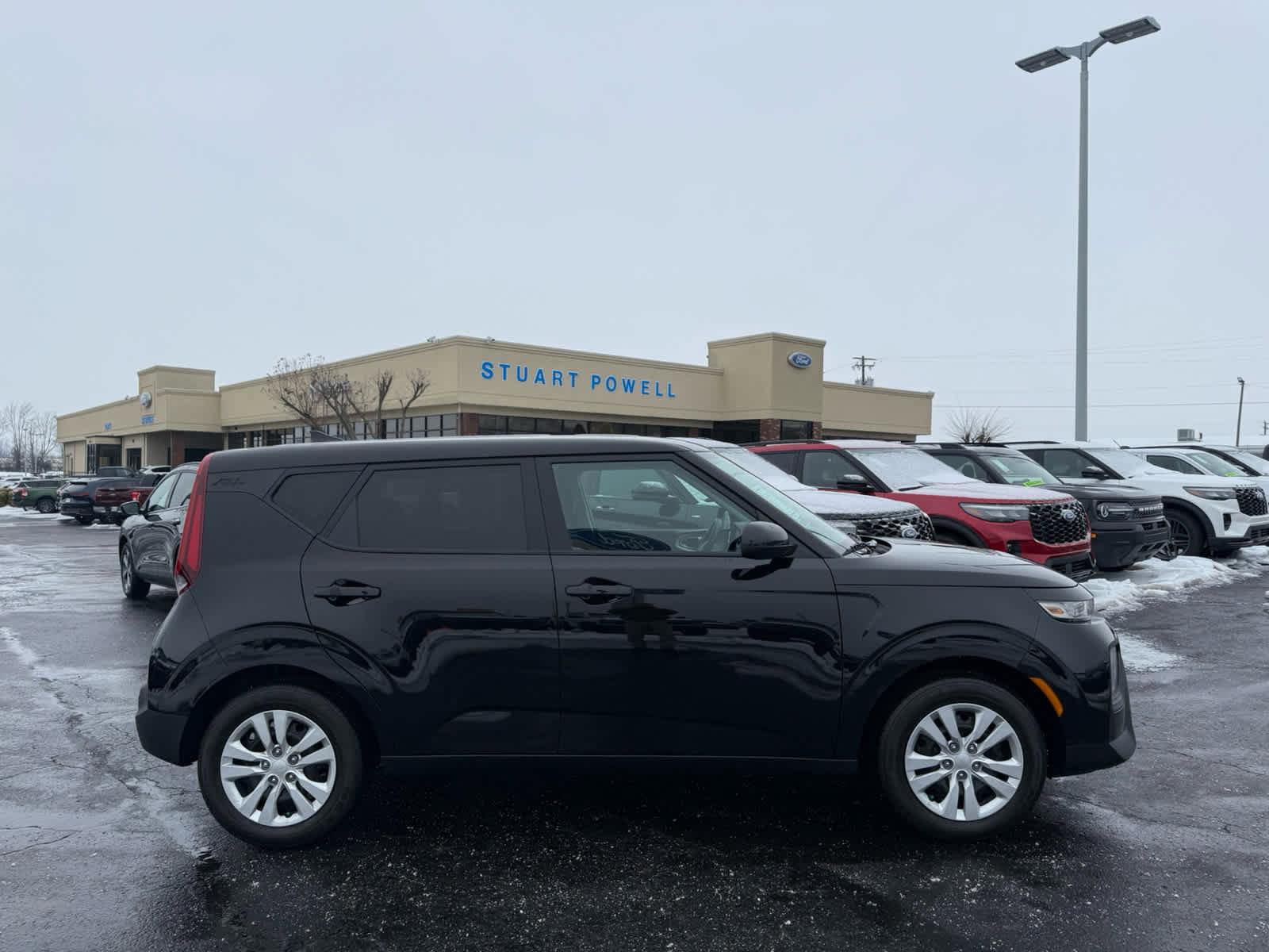 Used 2022 Kia Soul LX image 17