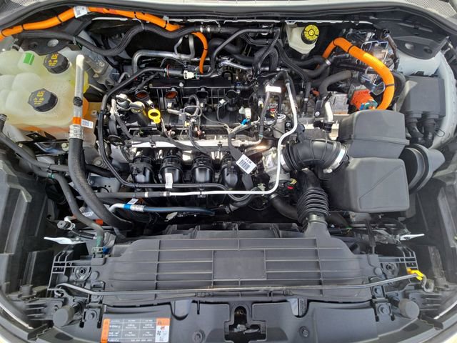 Used 2020 Ford Escape Titanium w/ Titanium Premium Package 2.0 image 31