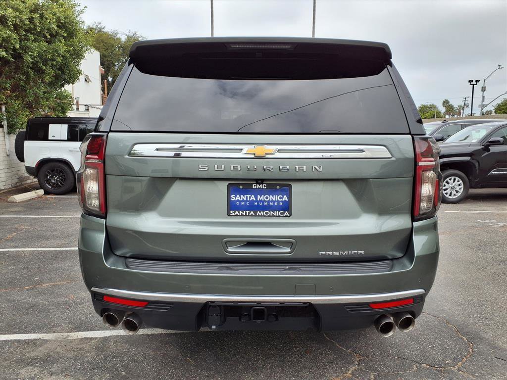 Used 2023 Chevrolet Suburban Premier image 20