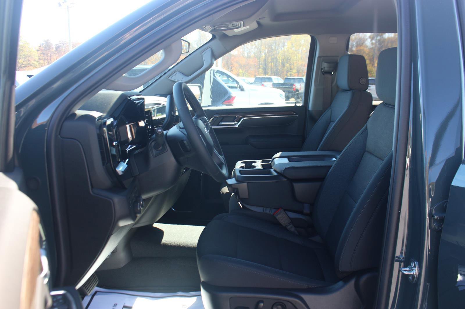 New 2026 Chevrolet Silverado 1500 LT w/ All Star Edition Plus image 14