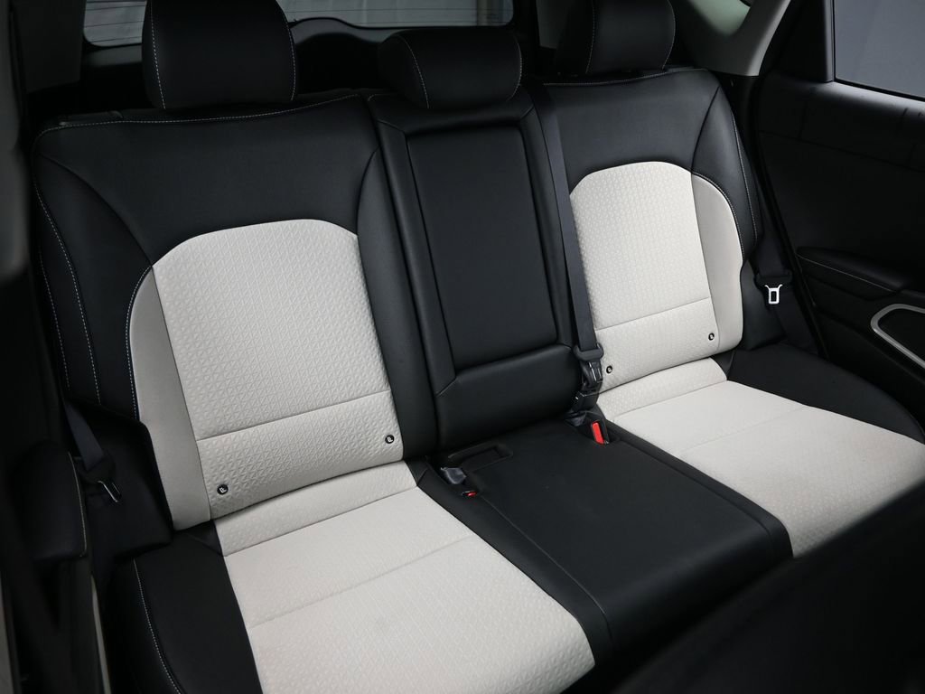 Used 2024 Kia Soul GT-Line image 33