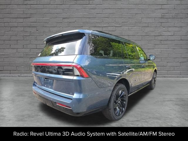 New 2027 Lincoln Navigator Reserve w/ Jet Appearance Package AWD/4WD image 7
