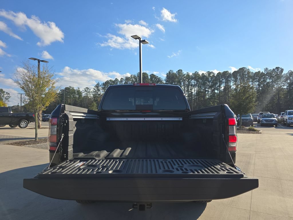 New 2026 Nissan Frontier PRO-4X w/ Tow Package AWD/4WD image 15