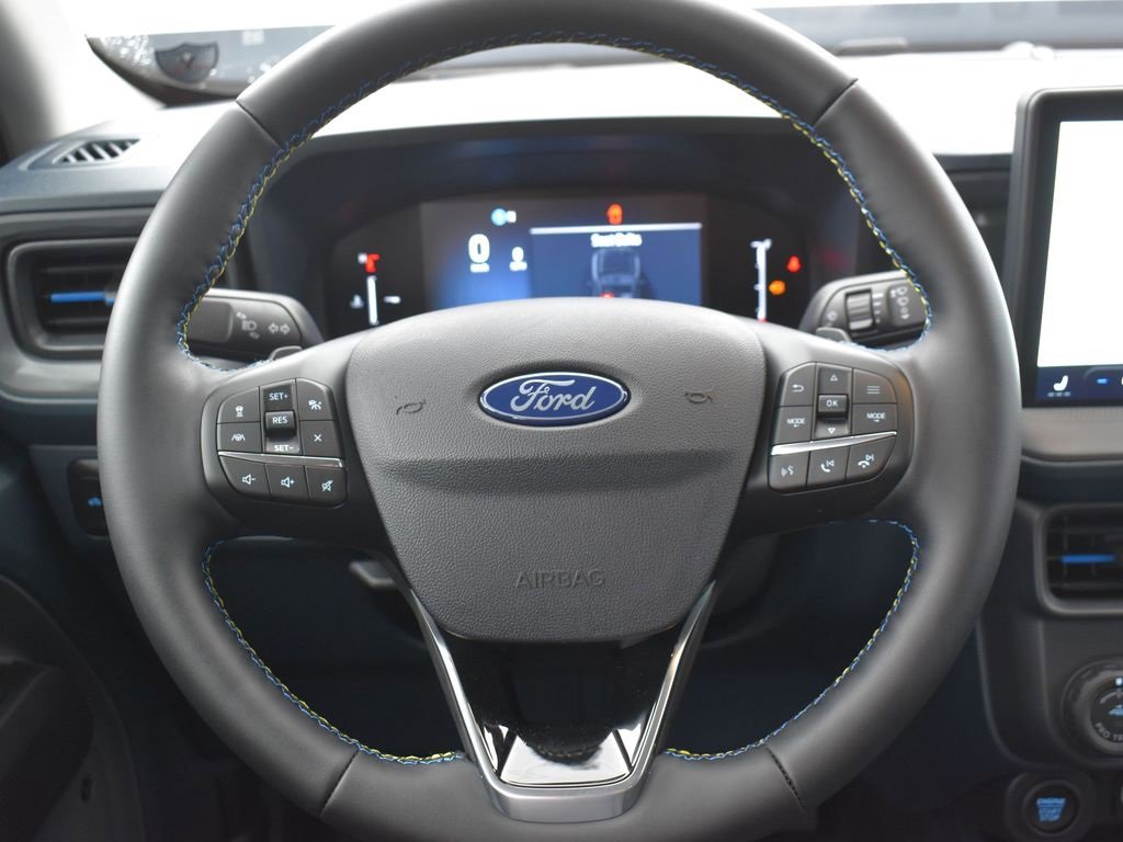 New 2025 Ford Maverick Lobo image 16