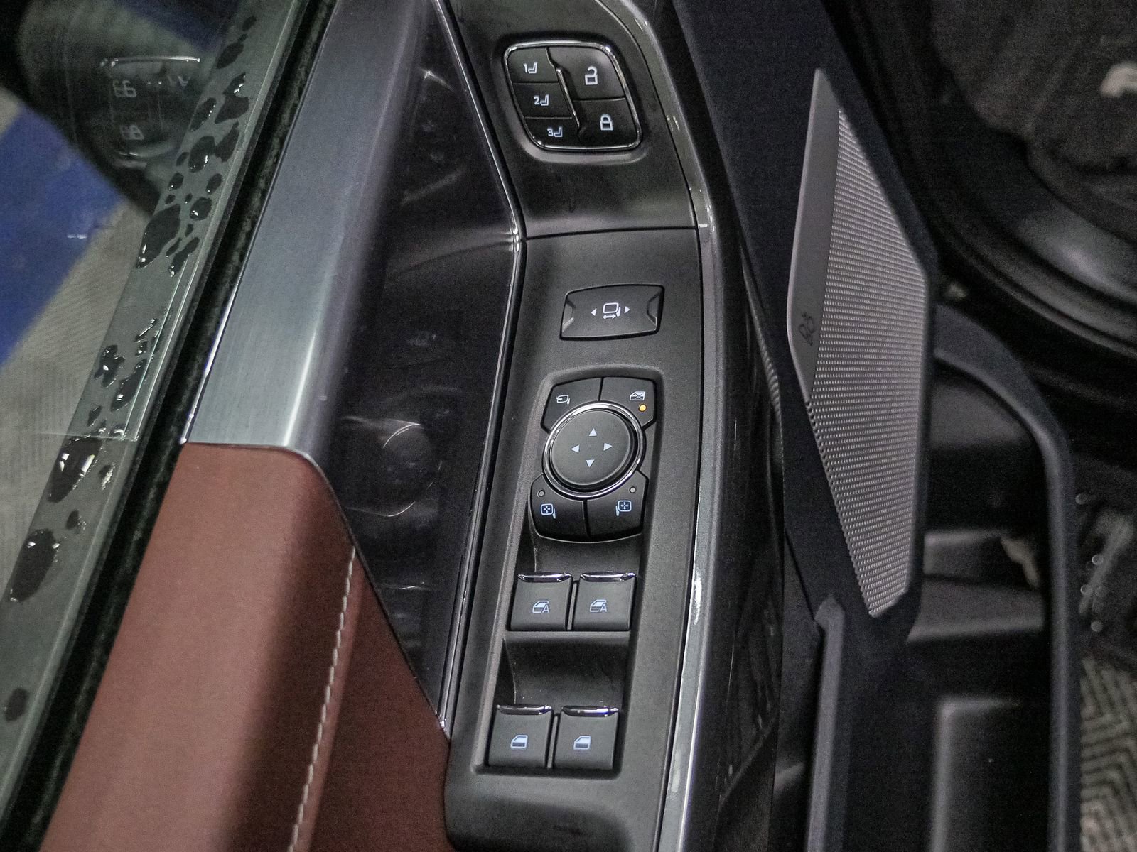 Certified 2023 Ford F150 Lariat w/ Equipment Group 502A High image 21