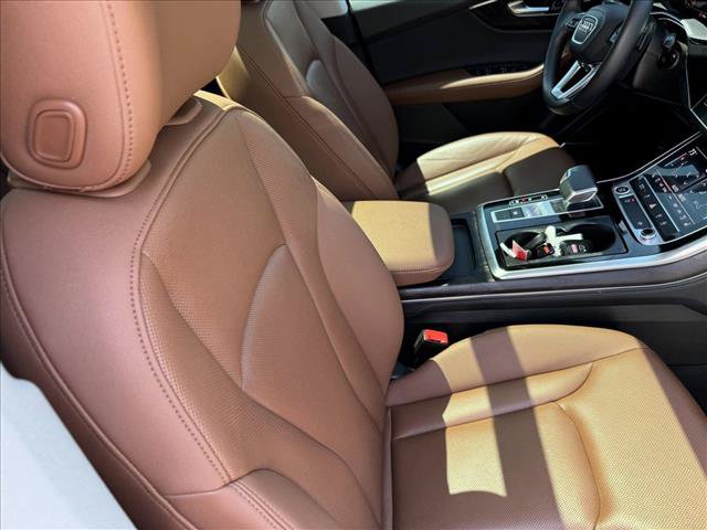 Used 2023 Audi Q8 Premium Plus w/ Premium Plus Package AWD/4WD image 19