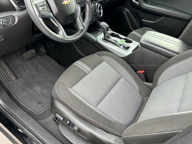 Used 2024 Chevrolet Blazer LT w/ Convenience Package image 11