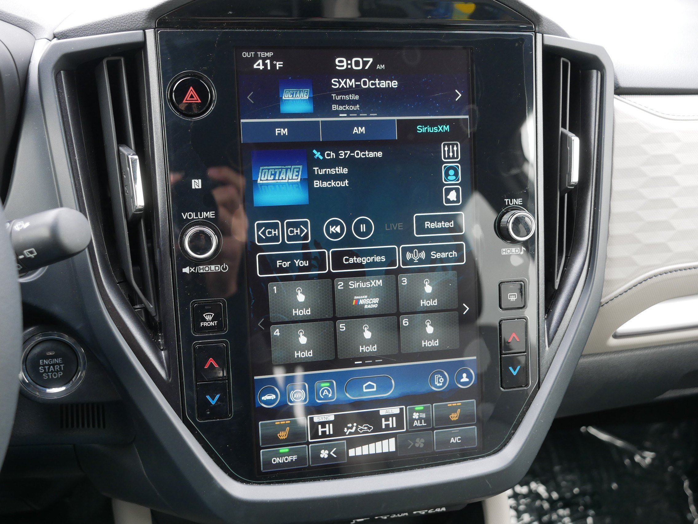 Used 2025 Subaru Forester Premium AWD/4WD image 22