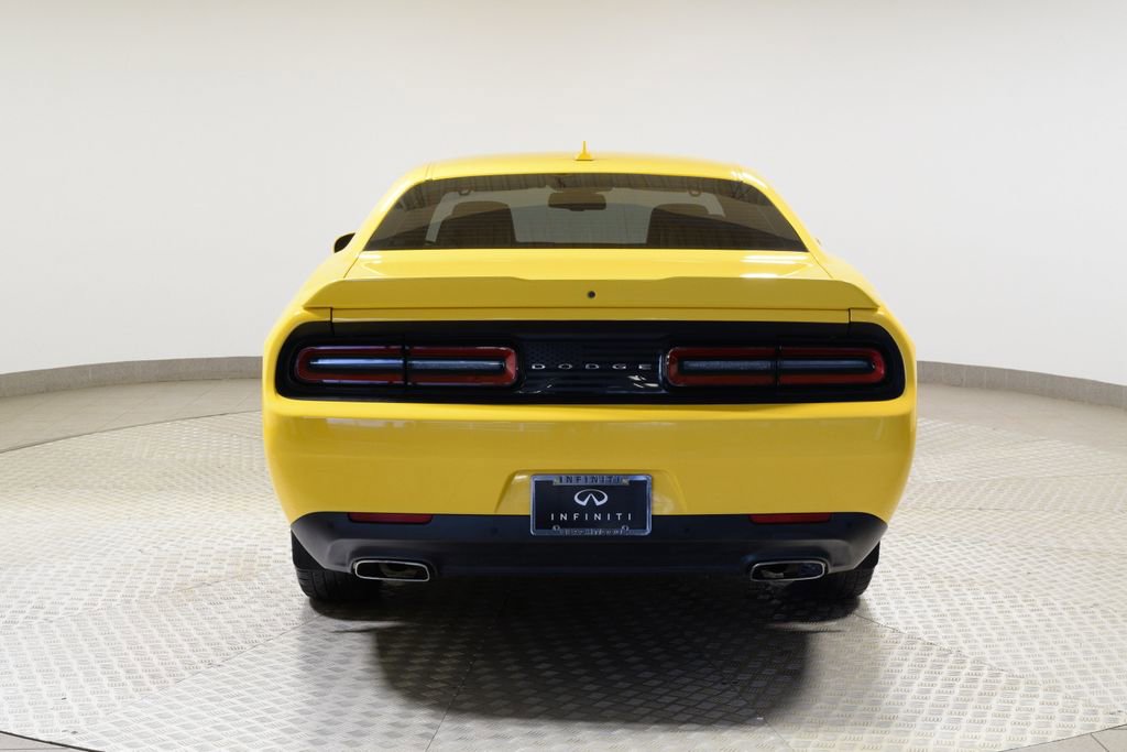 Used 2017 Dodge Challenger GT image 8