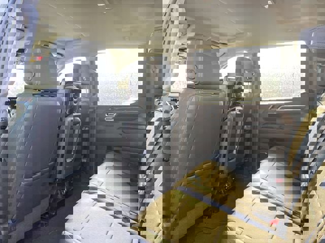 Used 2024 GMC Sierra 1500 SLT image 13