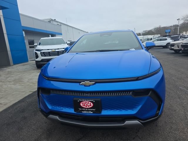 New 2026 Chevrolet Equinox EV LT w/ Convenience Package II image 2