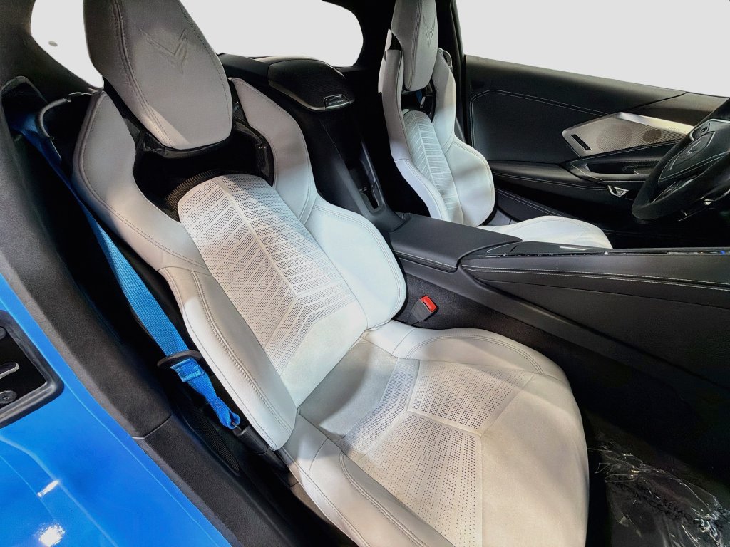 Used 2024 Chevrolet Corvette Stingray Premium Cpe w/ Z51 Performance Package RWD image 22