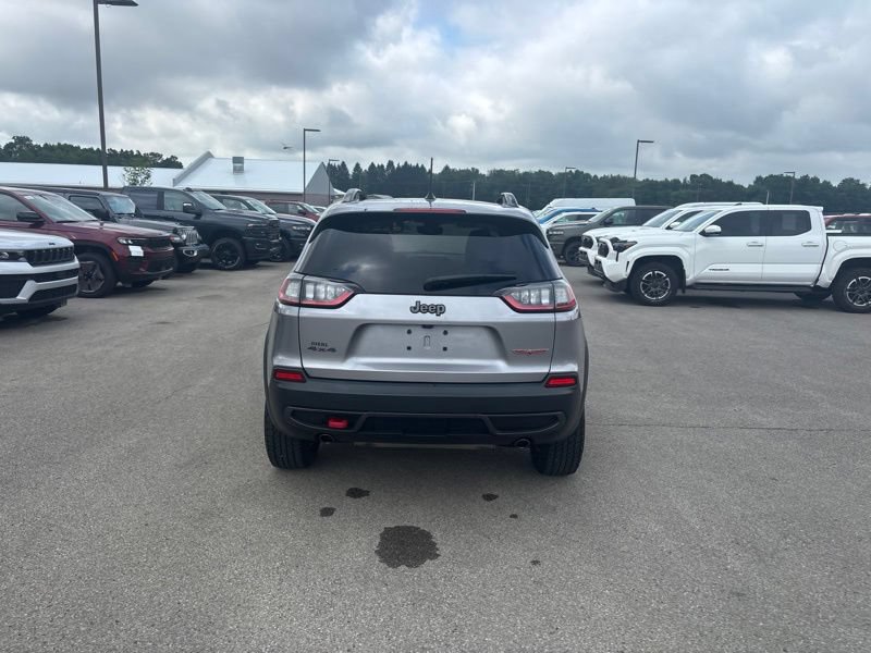 Used 2022 Jeep Cherokee Trailhawk w/ Premium Leather Package AWD/4WD image 4