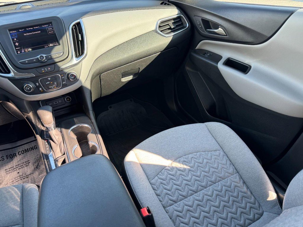 Used 2023 Chevrolet Equinox LS w/ LS Convenience Package image 18