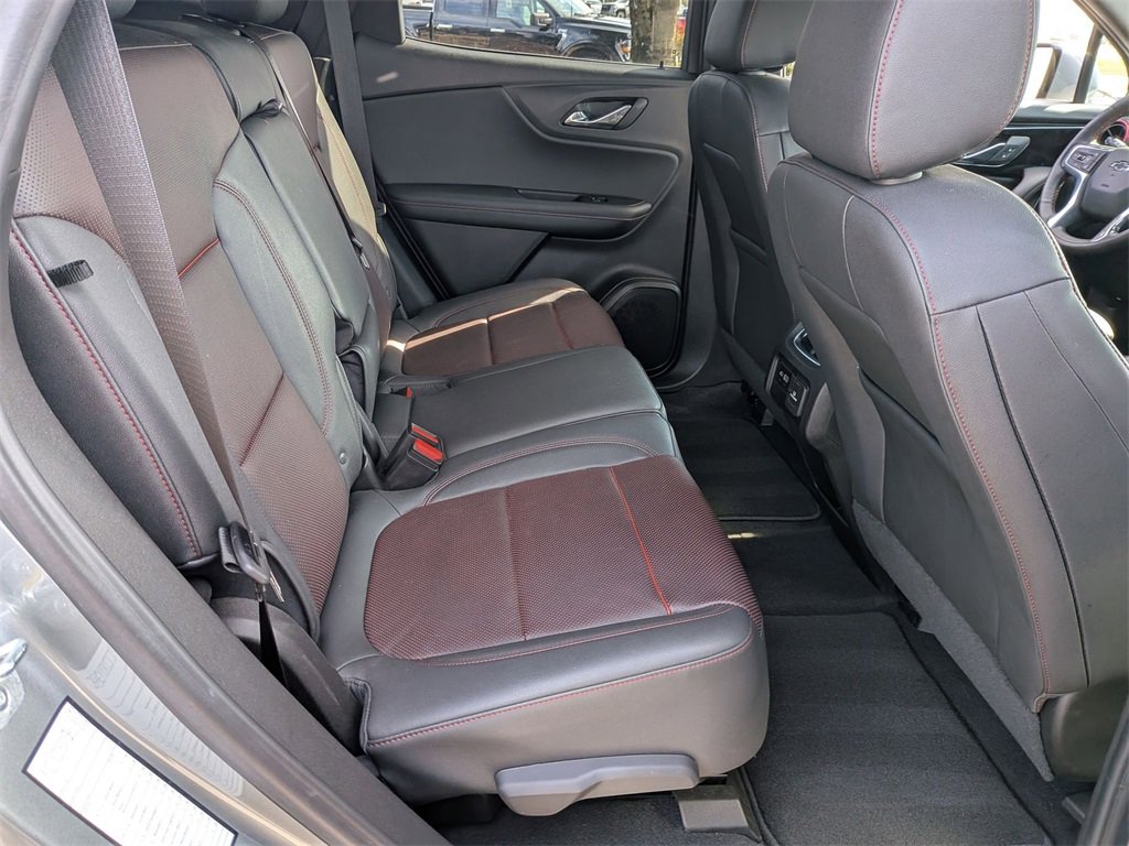 Used 2025 Chevrolet Blazer RS image 28