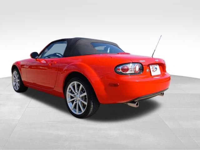 Used 2007 MAZDA MX-5 Miata Touring RWD image 3