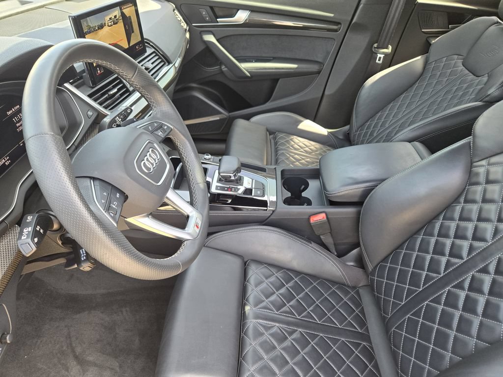 Certified 2023 Audi SQ5 Premium Plus w/ Premium Plus Package AWD/4WD image 16