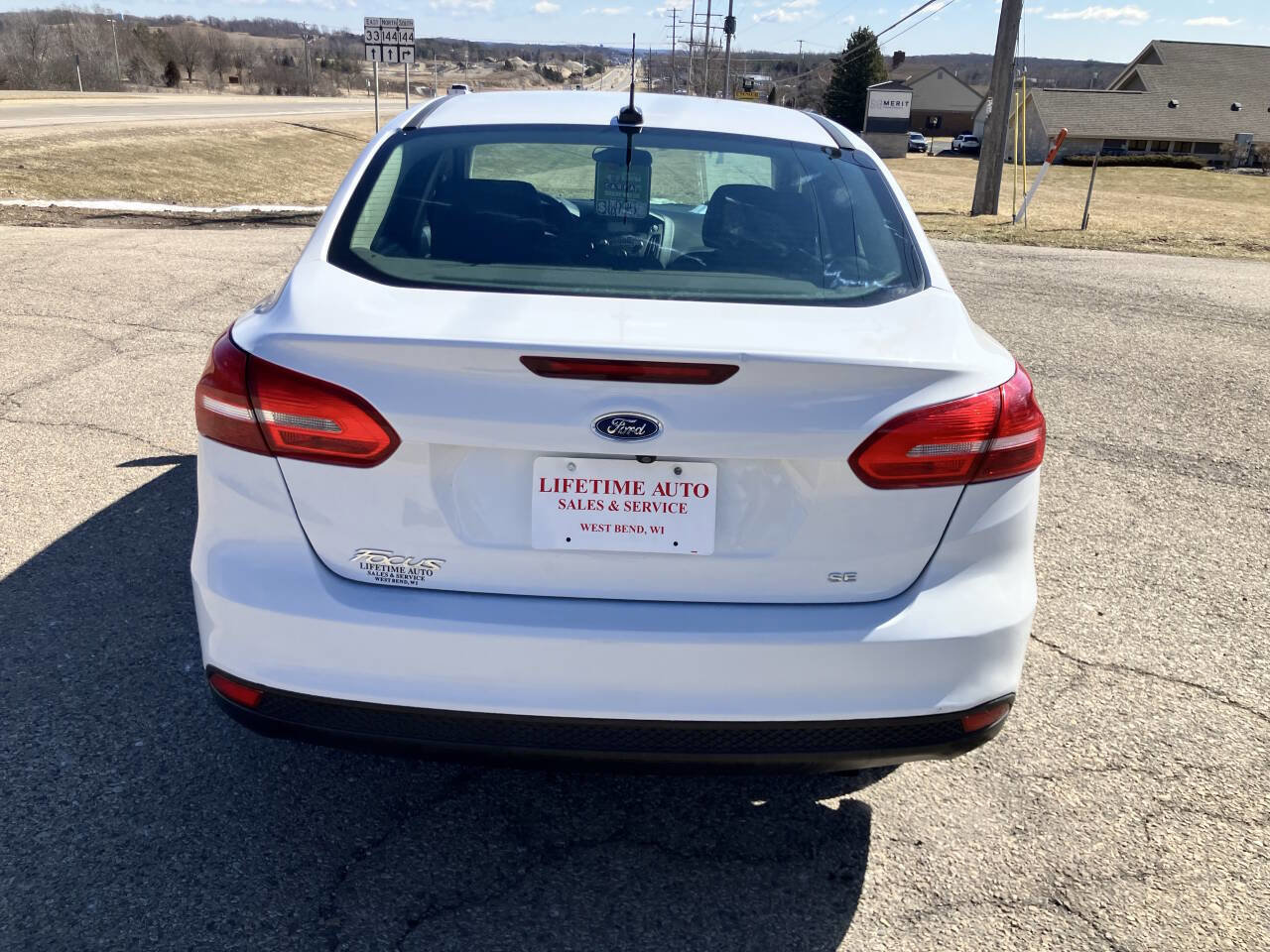 Used 2017 Ford Focus SE image 4