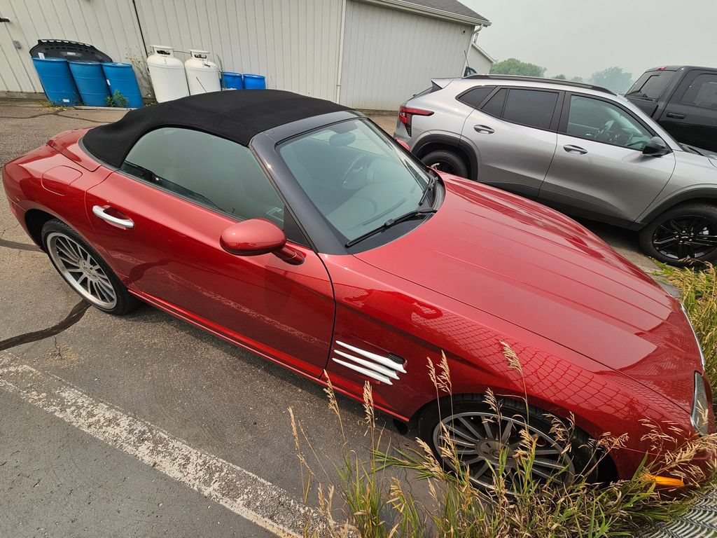 Used 2006 Chrysler Crossfire Convertible w/ Special Edition Group RWD image 3