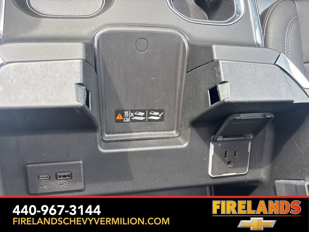 Used 2025 Chevrolet Silverado 1500 LTZ w/ LTZ Convenience Package II image 27