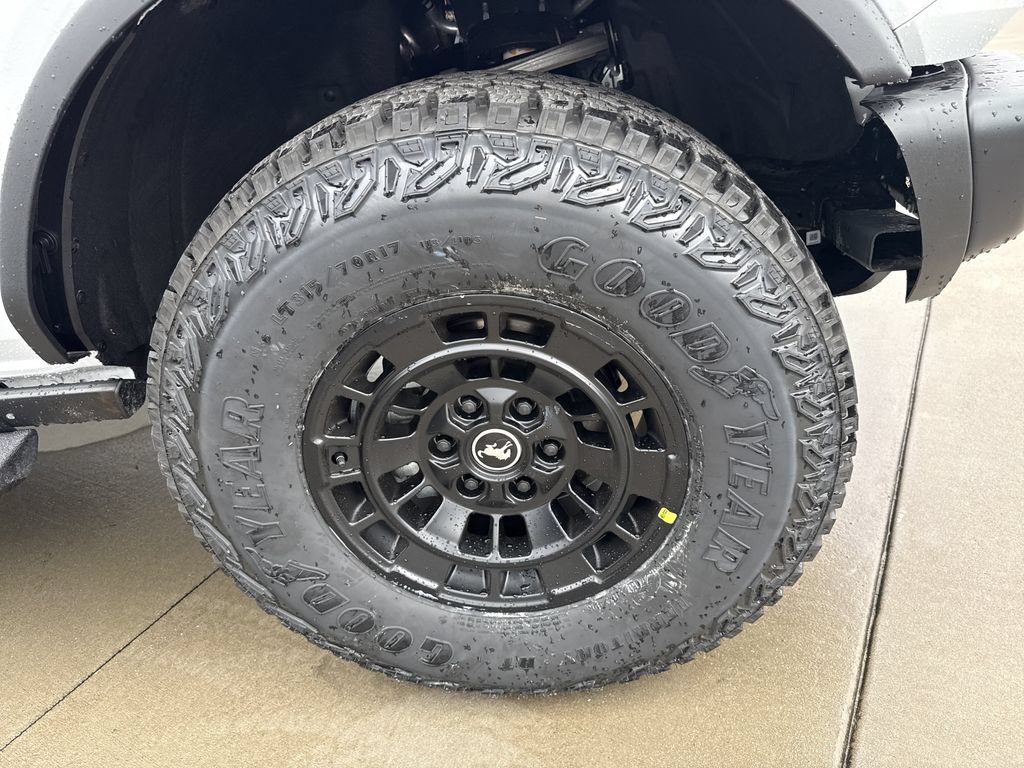 New 2025 Ford Bronco Big Bend w/ Black Diamond Package AWD/4WD image 13