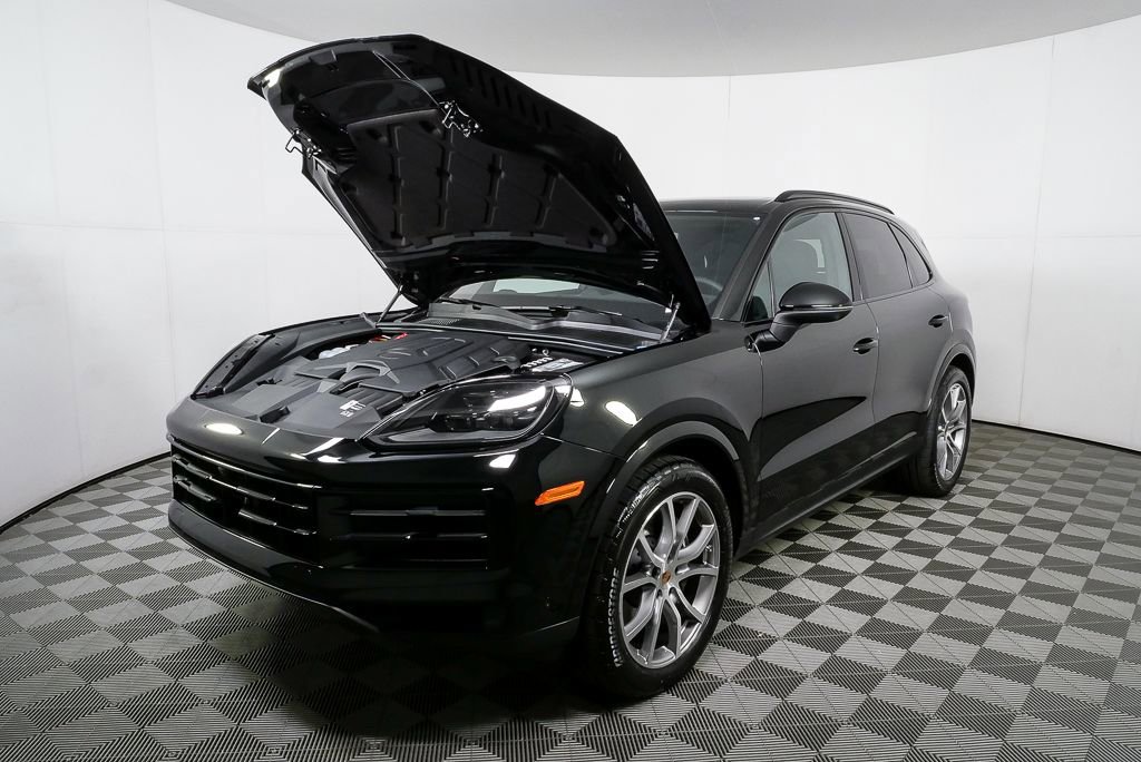 New 2026 Porsche Cayenne image 36