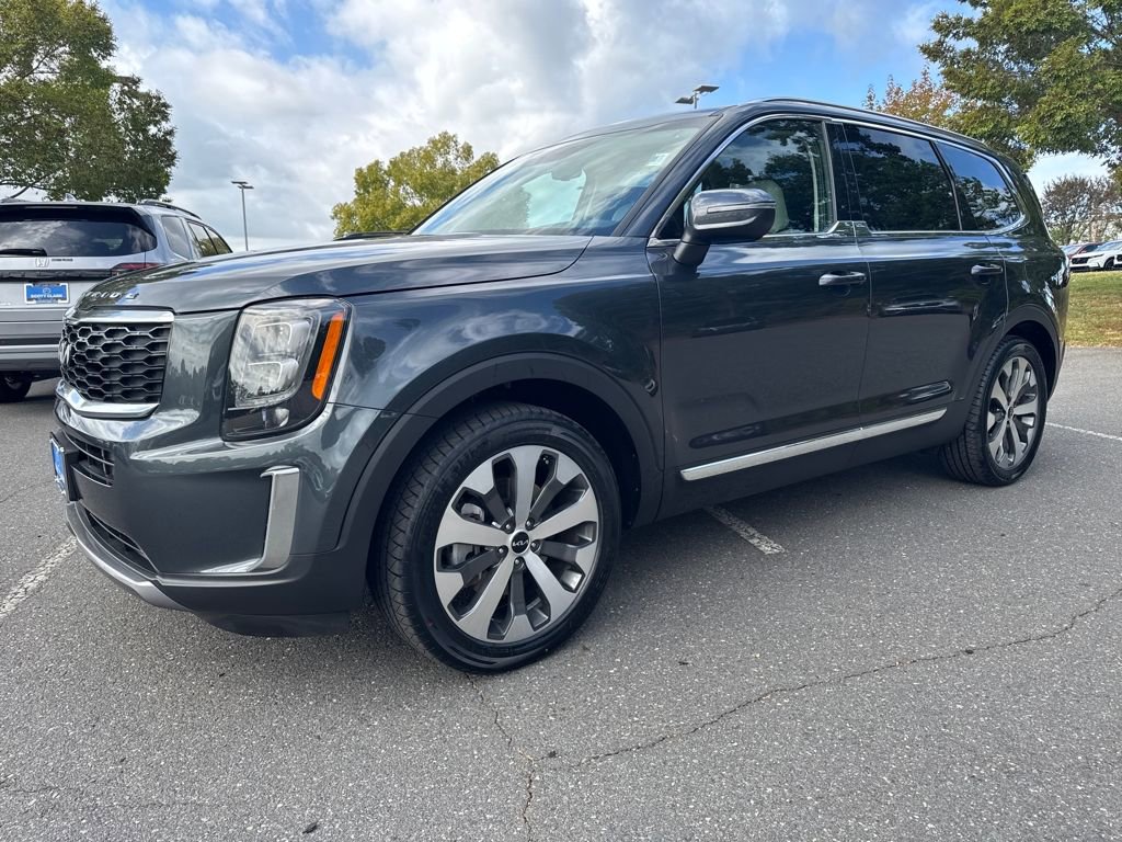 Used 2022 Kia Telluride EX w/ EX Premium Package