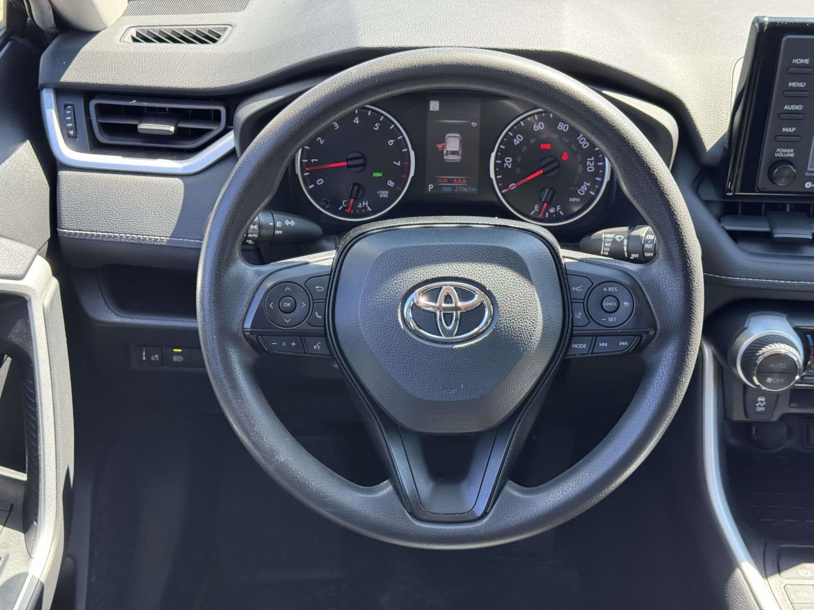 Used 2020 Toyota RAV4 XLE w/ All Weather Liner Package AWD/4WD image 12